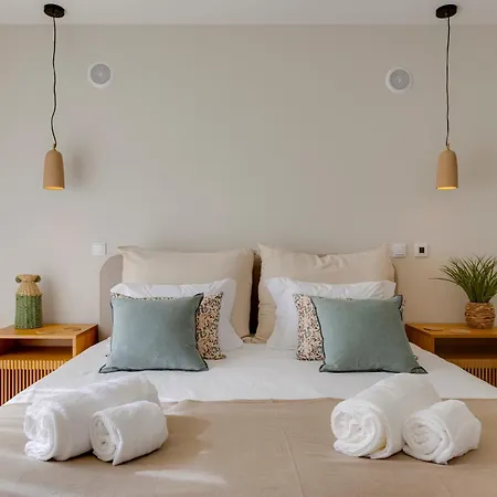 Sunplace アパート