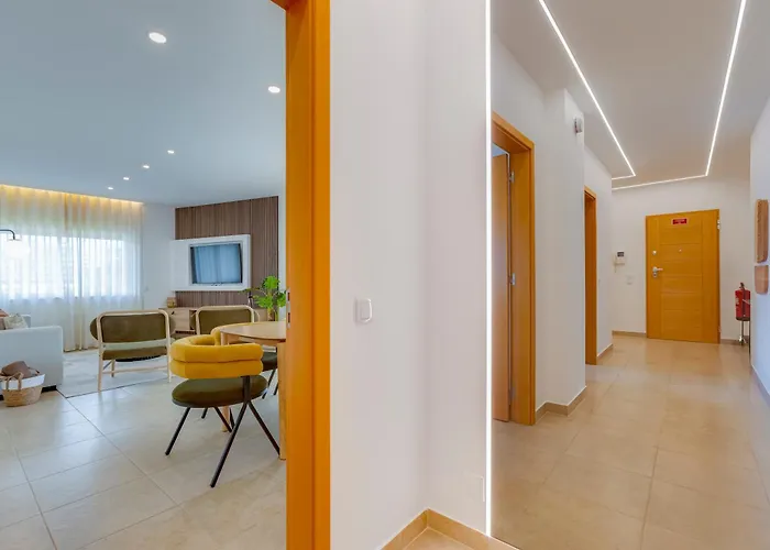 Sunplace アパート *